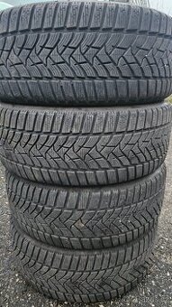 Sada Zimních pneu rozměr 215/60/16 značka dunlop