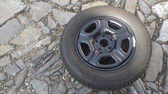 ZIMNÍ 215 65 16 + DISKY 16 5X114,3 DACIA DUSTER