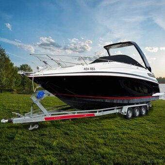 Motorová kajutova lod Regal 28 Express, 2012r.v.