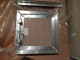 Revizní dvířka do sádrokartonu