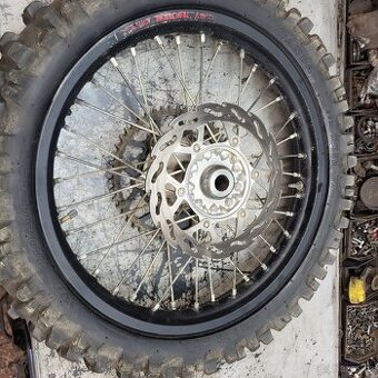 Zadni kolo yamaha yzf 450