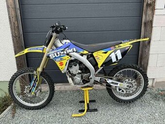 Suzuki RMZ 250