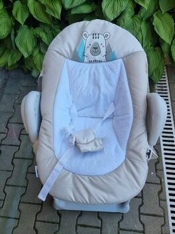 Dětská jídelní židlička