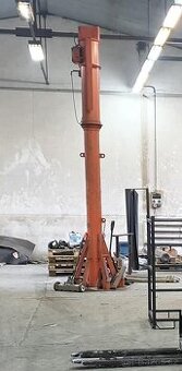 Otočný sloupový jeřáb MEZ OSŽ (7375) - 1