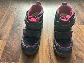 Dívčí zimní boty Superfit, Gore-Tex - velikost 23