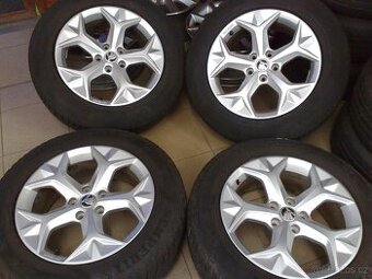 alu kola skoda 5x112 r17 original škoda zimaky 215/65/17