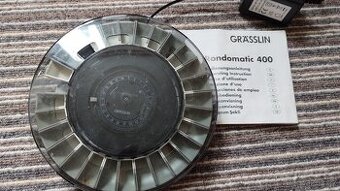 Automaticky dávkovač krmiva