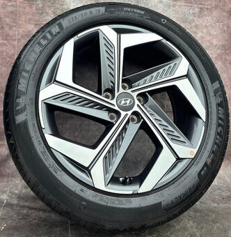 Originální letní sada Hyundai Tucson 235/50R19 letní