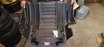 Plast pod motor Mercedes sprinter