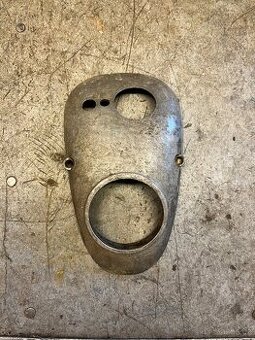 Kryt karburátoru asi ČZ 150C