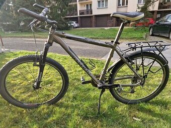 Horské kolo Author Context