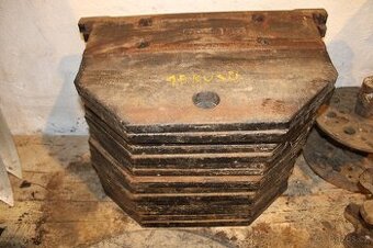 Zetor crystal závaží přední předsunuté 15 kusů