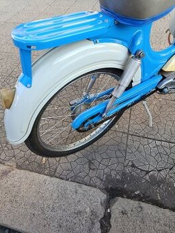 Moped s22