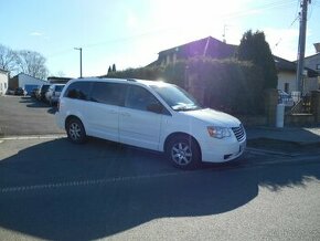 Chrysler Grand Voyager 2,8 CRDi Navi  2010