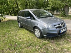 Opel zafira 1.8 103kw 7 míst