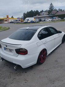 BMW E90 335D - 1