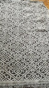 vlněný koberec 200x250cm (nový)