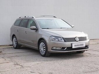 Volkswagen Passat 2.0TDi , 125 kW nafta, 2012