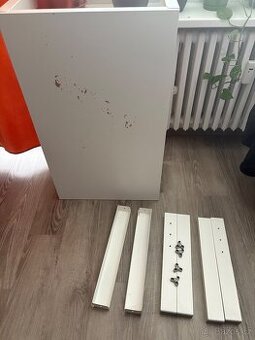 Stůl Påhl Ikea