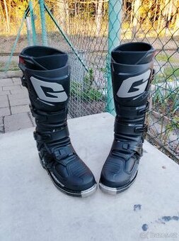 gaerne sg 22