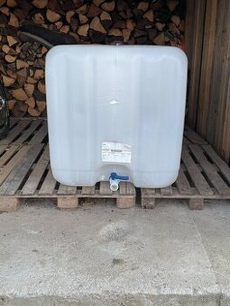 IBC nádrž - 1