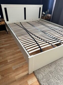 Postel IKEA s úložným prostorem