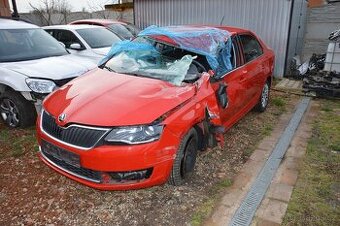 Škoda Rapid 1.0TSI 70kW 87tkm klima park výhřev xenon