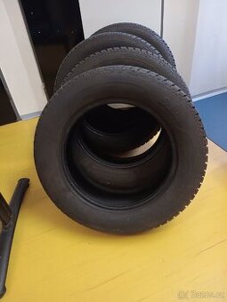 Pneu Sava Eskimo (skoro nové, 8 mm) 215/60 R16 99H HP 2XL