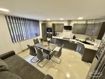 Prodej RD, 179m2 na pozemku 332m2, Benátky nad Jizerou