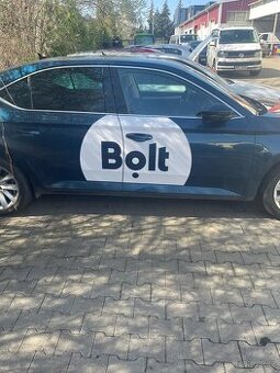 ČESKÁ FLOTILA UBER - BOLT