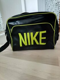 Taška Nike