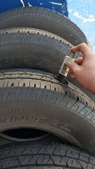 Continental 255/70 R16 111T