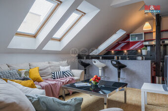 Pronájem bytu 6+1, 160 m², Praha 7, ul. Strojnická - 1