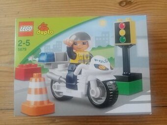 Lego Duplo 5679 Policejní motorka