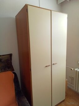 Skříně