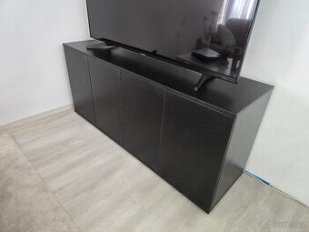 Černá skříň 170x50x75cm