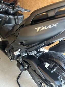 Yamaha T-Max 560,Dph