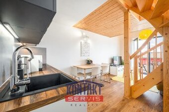 Nabízíme k prodeji zařízený mezonetový apartmán 2+kk, 73 m2