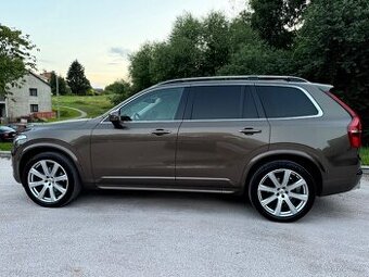 VOLVO XC90 MOMMENTUM D5 2.0D 165KW 4X4 - KOUPENO ČR