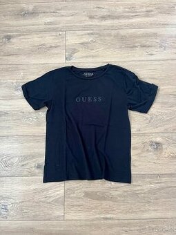 Krasne tričko Guess - 1