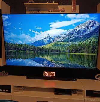 QLED televize Samsung QE75Q60D 75" 4K