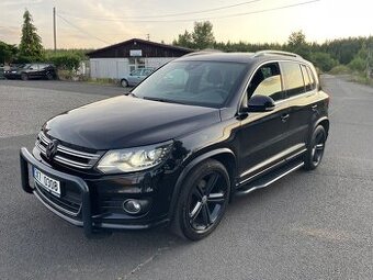 VW Tiguan R-Line 2.0 TDI 130kw, krásný stav, koupeno v CZ