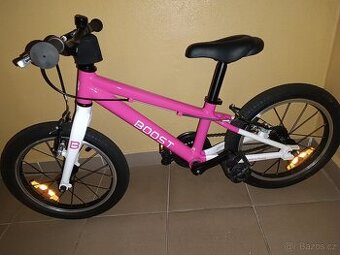 Dětské lehké Boost 16" kolo, váha 6 kg