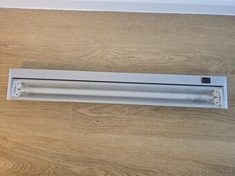 Zářivkové svítidlo pod linku