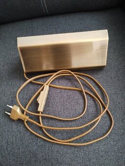 Nástěnná lampička + LED žárovka