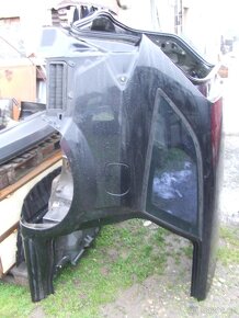 Prodám výřezové části na opravy Fordů