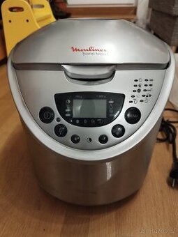 Domácí pekárna Moulinex