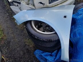 Škoda Fabia 2 oba blatniky 9559