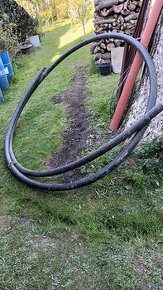 polyetylenová roura