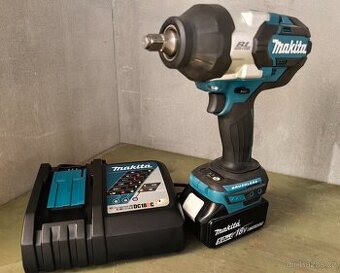 MAKITA DTW1002 Aku rázový utahovák 1/2"/1000Nm 18V